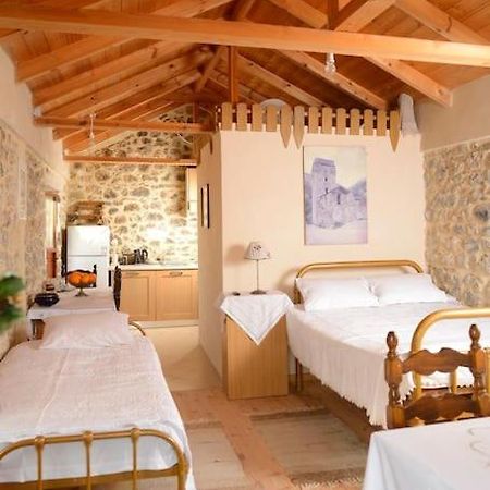 A Small Paradise In Mani With Local Hospitality Orovas Εξωτερικό φωτογραφία